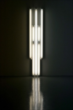 Dan-Flavin-Monument-1